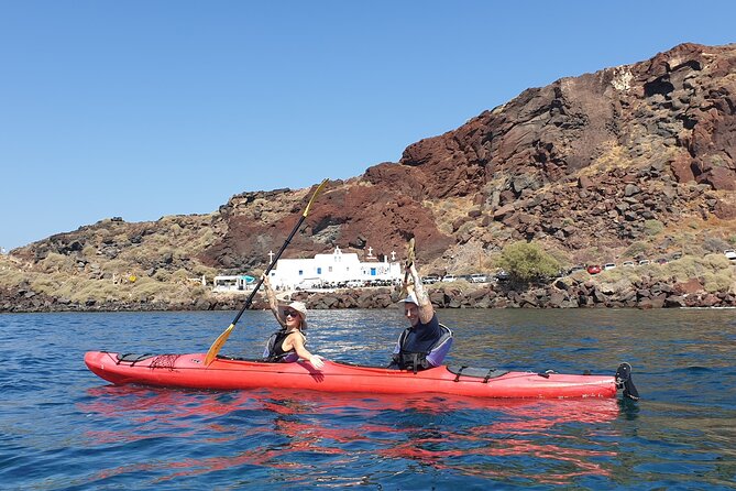 Santorini Sea Kayak - South Discovery, Small Group incl. Sea Caves and picnic - South Santorini by kayak, not tour-bus beach hopping