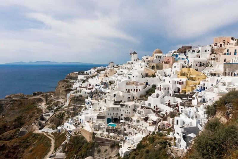 Santorini: Small Group Sightseeing Tour with a Local Guide - Key highlights at a glance