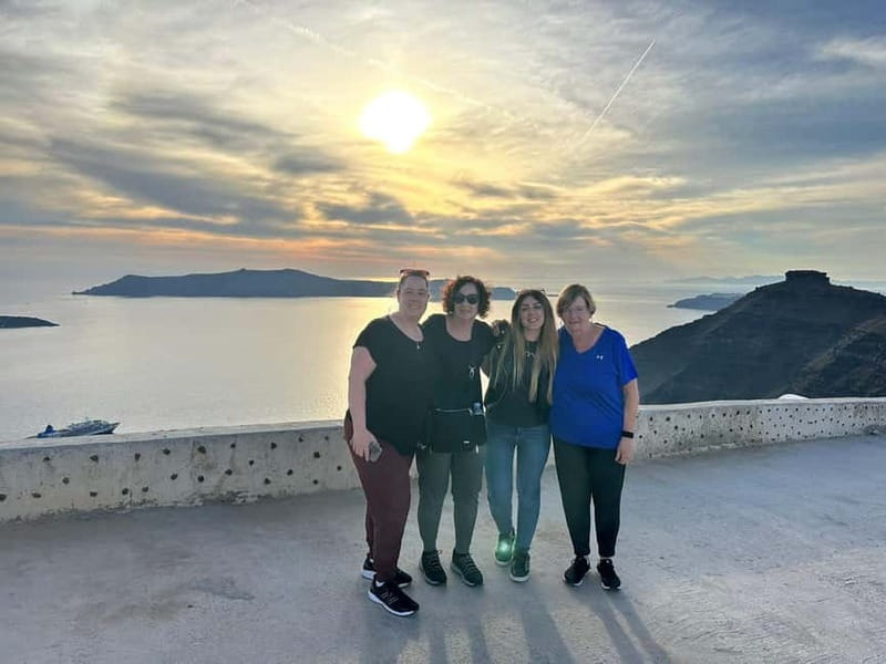 Santorini: Small Group Sightseeing Tour with a Local Guide - Firostefani and the blue-domed church: a photo stop that still feels worth it