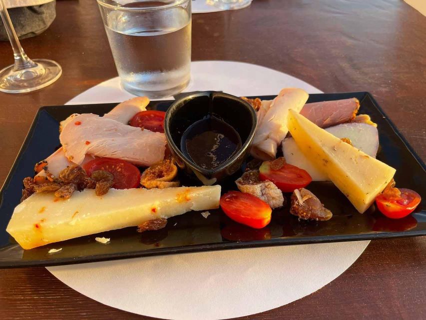 Santorini: Small-Group Sunset Wine Tour with Santo Winery - Duration and pacing: when it feels rushed, and when it does not