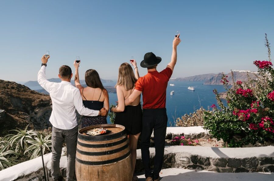 Santorini: Wine Tasting Tour to 3 Wineries with Transfer - Venetsanos Winery and the caldera views: the moment it all clicks