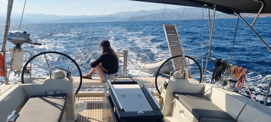 Shared Balos and Gramvousa Sailing Trip with Meal and Drinks - Getting back to Kissamos: shower access and a calmer finish