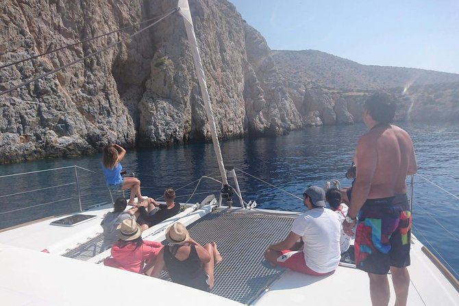 Shared Catamaran All inclusive-Day Cruise to Naxos or Paros - Crew and Safety: Friendly Hosts with Professional Standards