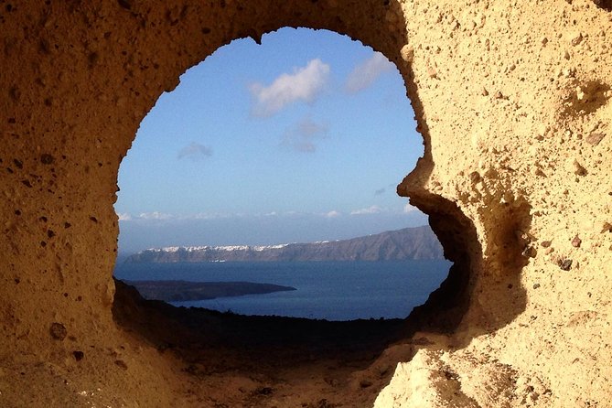 Skip Gondola Shore Excursion: No Cable Car, Water Taxi Provided! - Oia and Pyrgos: famous streets, then a quieter medieval pause
