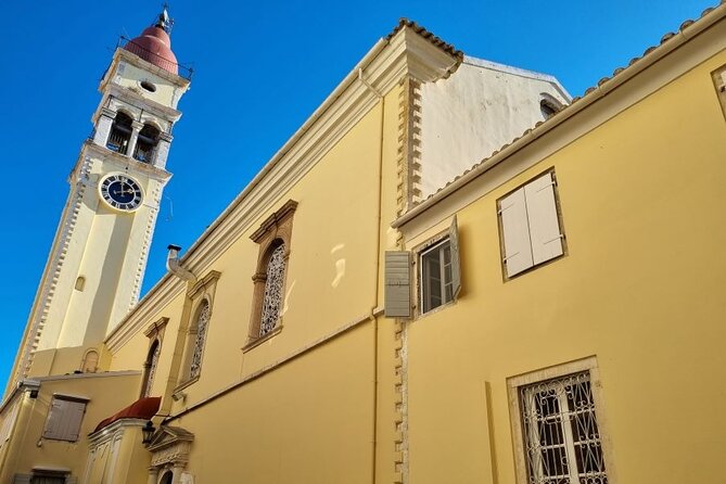 Small Group Corfu Walking City Tour - Entering Corfu Old Town on a small-group timeline