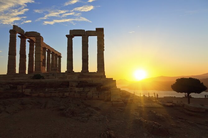 Sounio Sea Kayak Tour to the Temple of Poseidon full program - Sounio Beach meeting point: where you gear up, eat, and reset