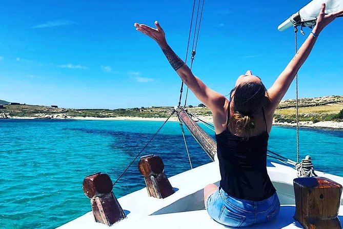 The Authentic Rhenia-Delos Cruise - Return to Mykonos: Little Venice photos and onboard energy