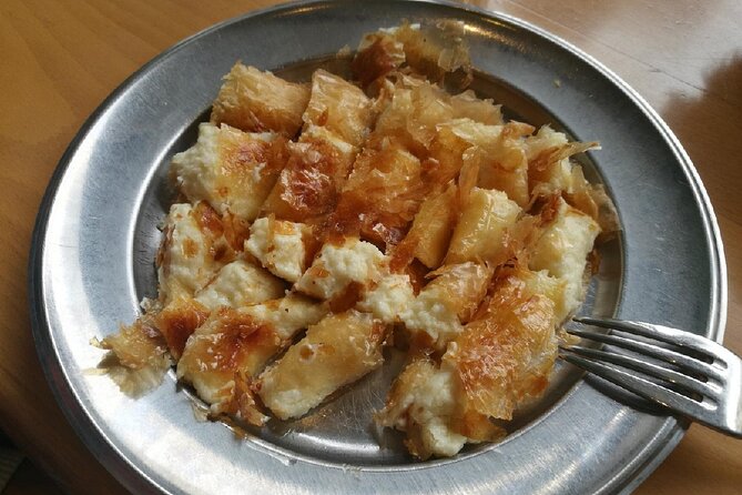 Walking “Food tasting tour” in the town of Chania - Why Christos matters to the experience (and how he handles real needs)
