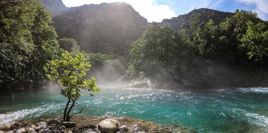 Zagori: Vikos Gorge full-day guided hike - Why Vikos Gorge feels different from most hikes