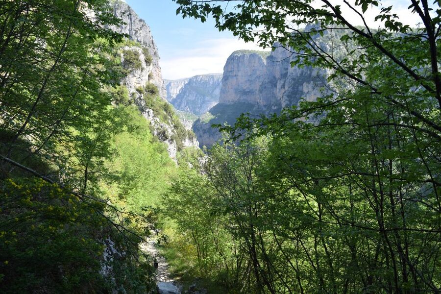 Zagori: Vikos Gorge full-day guided hike - The final push up to Vikos village