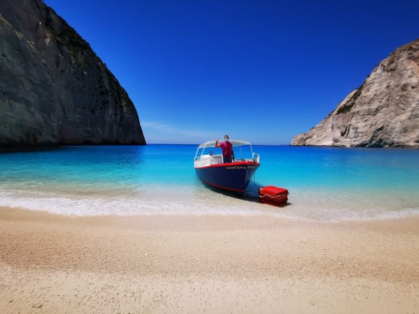 Zakynthos: early morning Shipwreck,Blue Caves and view point - Blue Caves: snorkeling in turquoise light