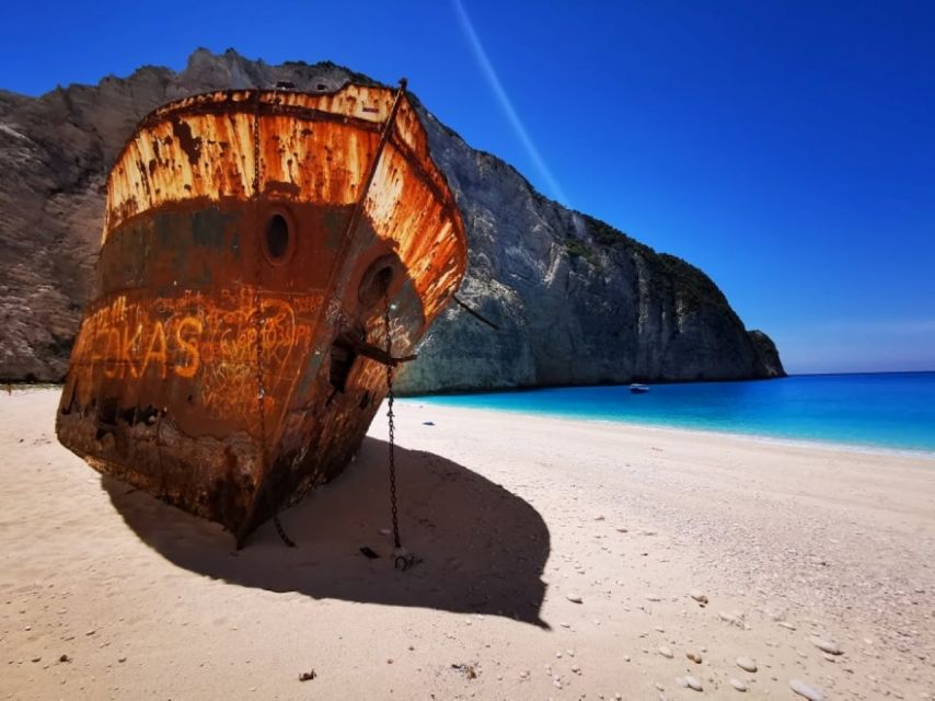 Zakynthos: early morning Shipwreck,Blue Caves and view point - Sfogio Beach: pebbled shoreline and a better swim break