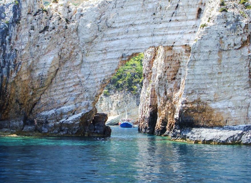 Zakynthos: Marathonisi, Cameo Island and Keri Caves Tour - Group size, timing, and comfort, what to plan so you enjoy it