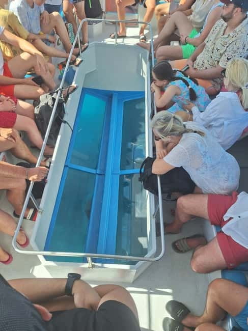 Zakynthos: Turtle Spotting, Marathonísi & Keri Caves Cruise - What to bring for a smooth turtle and caves day